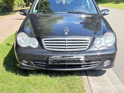 Mercedes C200