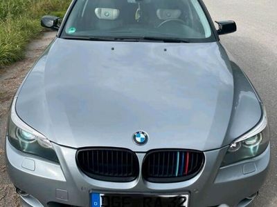 BMW 525