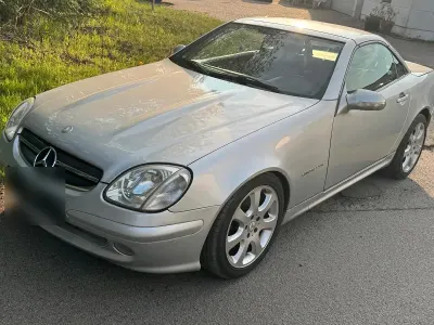 Gebraucht Mercedes SLK200 164 PS (120 kW) 2001 Silber Cabrio