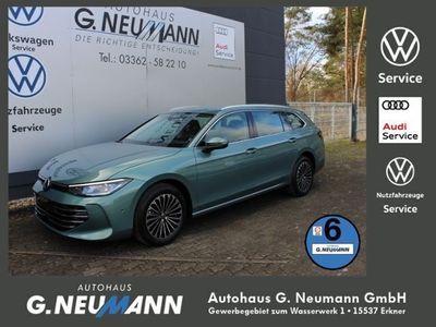 Grün Gebraucht 2024 VW Passat Elegance Kombi | 49.999 € (Teuer)