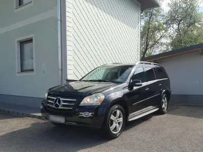 Gebraucht Mercedes GL550 388 PS (285 kW) 2012 Schwarz SUV
