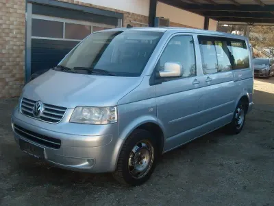 Używany VW T5 Comfortline 174 KM (127 kW) 2005 Srebrny Van