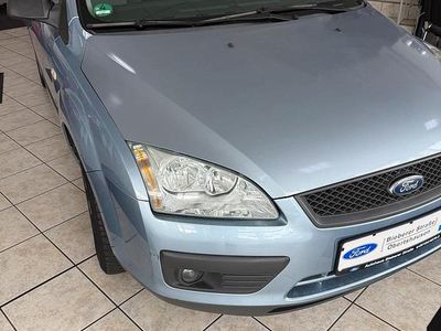 Gebraucht Ford Focus Fun X 145 PS (106 kW) 2006 Blau Kombi
