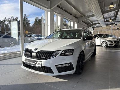 Bila moon/moon white Gebraucht 2017 Skoda Octavia RS Kombi | 23.490 € (Teuer)