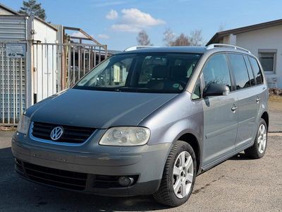 Gebraucht VW Touran Highline 105 PS (77 kW) 2004 Grau Van / Kleinbus