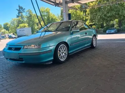 Używany Opel Calibra 150 KM (110 kW) 1995 Zielony Coupe