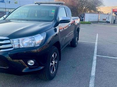Gebraucht Toyota HiLux 150 PS (110 kW) 2018 Schwarz Pickup