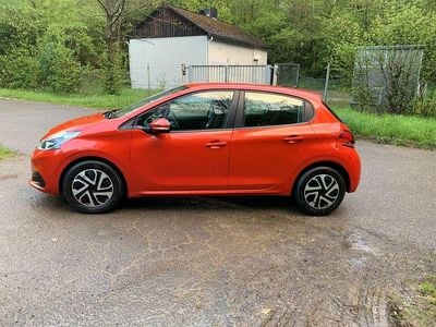 Usata Peugeot 208 83 CV (61 kW) 2019 Arancione Utilitaria