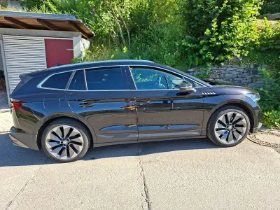 Gebraucht Skoda Enyaq iV Suite 150 kW (204 PS) 2021 Schwarz SUV