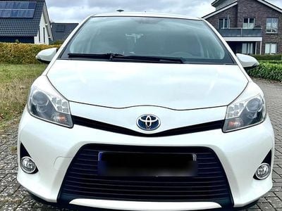Toyota Yaris Hybrid