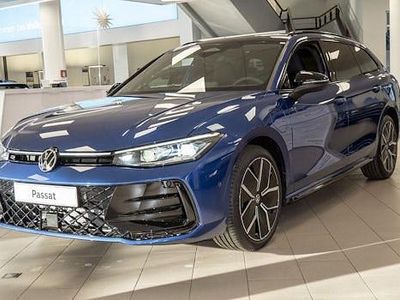 Nuova VW Passat R-line 272 CV (200 kW) 2025 Blu Station wagon