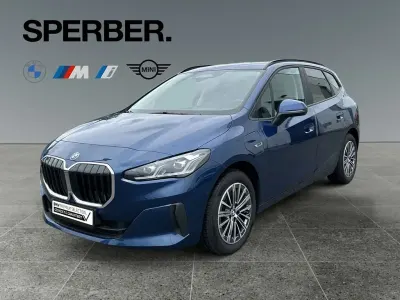 Gebraucht BMW 230 150 PS (110 kW) 2022 Blau Van / Kleinbus