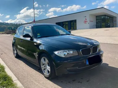 Gebraucht BMW 118 143 PS (105 kW) 2007 Schwarz Kleinwagen