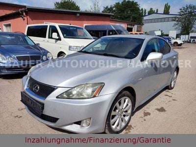 Lexus IS220d