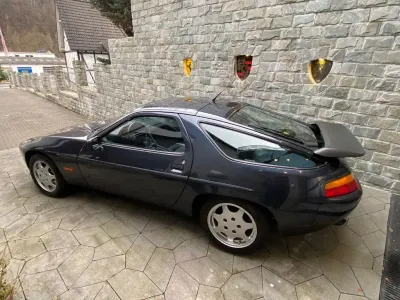 Usata Porsche 928 349 CV (256 kW) 1990 Verde Coupé