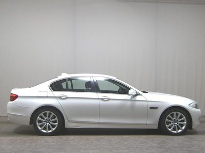 Gebraucht BMW 520 184 PS (135 kW) 2013 Alpinweiss iii Limousine