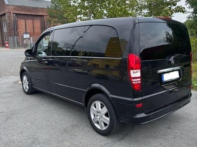 Gebraucht Mercedes Viano 163 PS (119 kW) 2014 Schwarz Van / Kleinbus