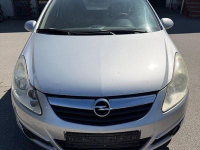Usata Opel Corsa 80 CV (58 kW) 2008 Argento Utilitaria