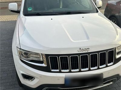 Second-hand Jeep Grand Cherokee 250 CP (183 kW) 2015 Alb SUV