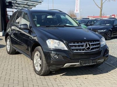 Gebraucht Mercedes ML300 204 PS (150 kW) 2011 Schwarz SUV