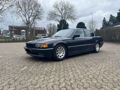 gebraucht BMW 728 7er i E38 facelift *Tüv neu* Automatik, Leder, Schiebedach