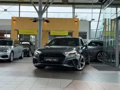 Gebraucht Audi A4 Competition 163 PS (119 kW) 2022 Daytonagrau (metallic) Kombi