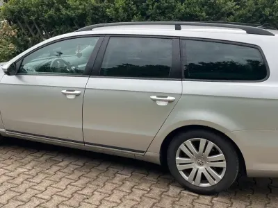 Gebraucht VW Passat 143 PS (105 kW) 2012 Silber Kombi