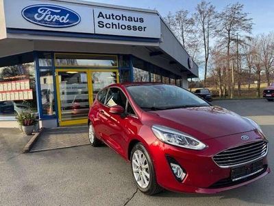 Gebraucht Ford Fiesta Titanium 95 PS (69 kW) 2019 Rubyrot (metallic) Kleinwagen