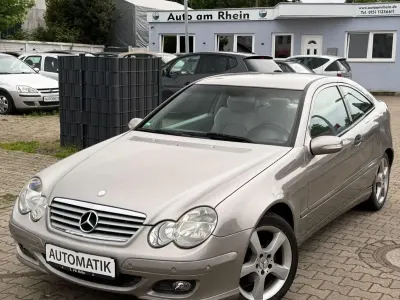 Gebraucht Mercedes C200 163 PS (119 kW) 2004 Silber Coupé