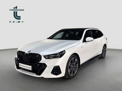 Gebraucht BMW 540 M Sport 303 PS (222 kW) 2025 Kombi
