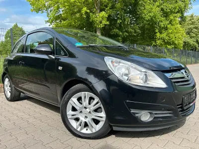 Używany Opel Corsa 90 KM (66 kW) 2007 Czarny Hatchback