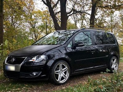 Gebraucht VW Touran Freestyle 105 PS (77 kW) 2009 Schwarz Van / Kleinbus