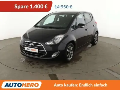 Gebraucht Hyundai i20 Space Plus 125 PS (91 kW) 2019 Phantom black Kleinwagen