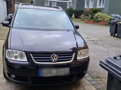 Gebraucht VW Touran 116 PS (85 kW) 2005 Schwarz Van / Kleinbus