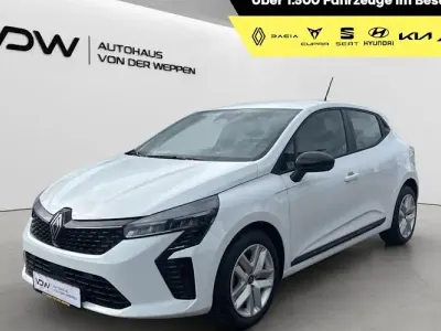 Neu Renault Clio V Evolution 67 PS (49 kW) 2026 Weiß Limousine