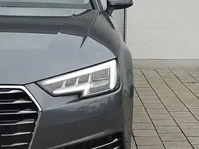 Gebraucht Audi A4 Design 240 PS (176 kW) 2017 Monsungrau metallic Kombi