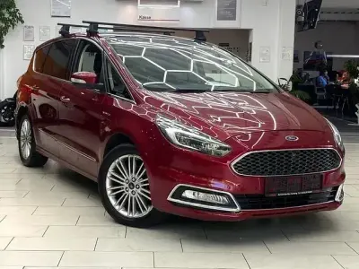 Gebraucht Ford S-MAX Vignale 180 PS (132 kW) 2018 Rubyrot (metallic) Van / Kleinbus