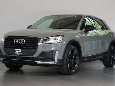 Gebraucht Audi Q2 S-Line 190 PS (139 kW) 2017 Grau SUV
