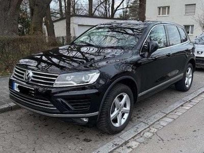 Gebraucht VW Touareg 204 PS (150 kW) 2015 Schwarz SUV
