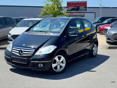 Gebraucht Mercedes A170 116 PS (85 kW) 2008 Kosmosschwarz  metalliclack Kleinwagen