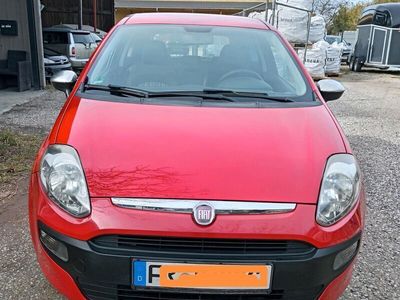 gebraucht Fiat Punto Evo 2010 mit Klimaanlage, Scheckheftgefleckt