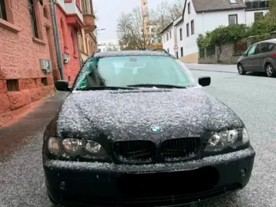 Gebraucht BMW 316 115 PS (84 kW) 2004 Schwarz Kombi