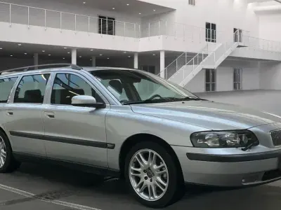 Brugt Volvo V70 250 HK (183 kW) 2003 Sølv Stationcar