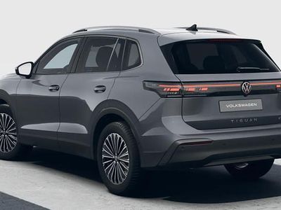 Dolphin grey metallic dolphin grey metallic Neu 2025 VW Tiguan Comfortline SUV | 37.255 € (Superpreis)