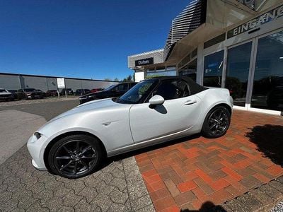 Gebraucht Mazda MX5 Sports-Line 160 PS (117 kW) 2017 Mondsteinweiß Cabrio