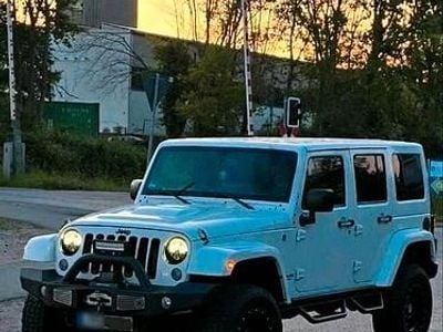 Second-hand Jeep Wrangler Unlimited Rubicon 200 CP (147 kW) 2017 Alb SUV