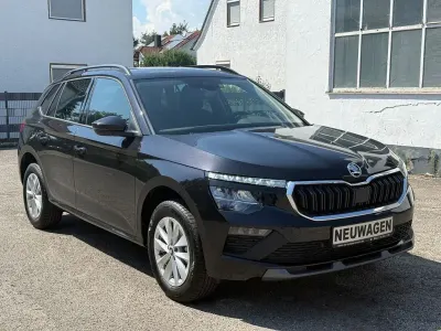 Neu Skoda Kamiq Selection 116 PS (85 kW) 2026 Grau SUV