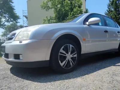 Gebraucht Opel Vectra 150 PS (110 kW) 2003 Silber Limousine