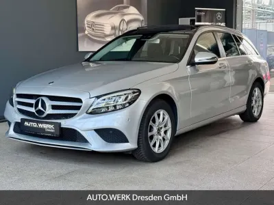 Gebraucht Mercedes C220 194 PS (142 kW) 2018 Silber Limousine