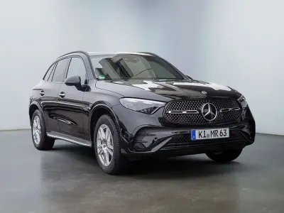 Gebraucht Mercedes GLC450 AMG 367 PS (269 kW) 2026 Metalliclack obsidianschwarz m SUV